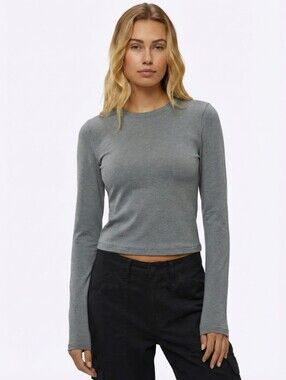 NWT CUTS Clothing Tomboy Tee Long Sleeve Sz. LG